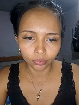 Daniela Cruz  online show from 02/08/26, 03:37