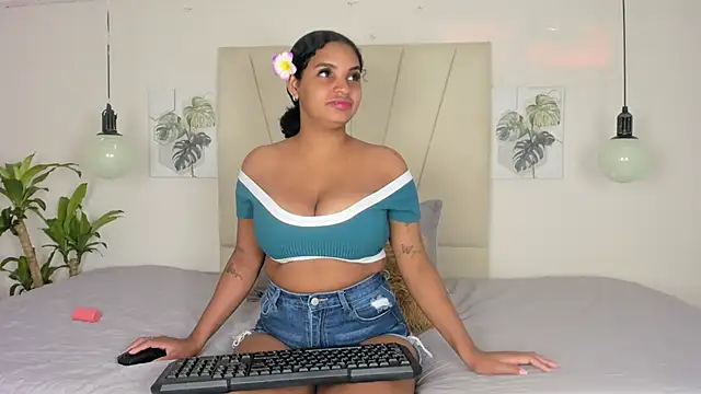Ashley Ebony   online show from 02/12/26, 12:44