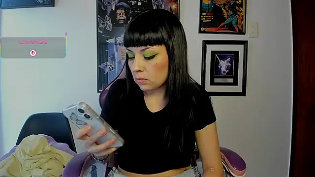 luckylaura online show from 02/27/26, 05:35