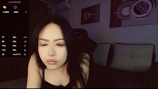 Snapshot of s00nie chatting on 02/07/26, 06:55 s00nie online show from 02/07/26, 06:55