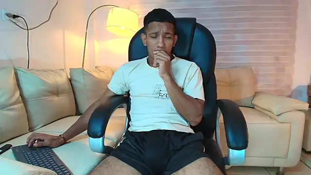 ricky spensar23cm  online show from 04/23/26, 12:45