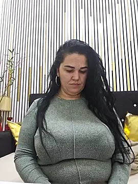 VickyVice online show from 02/04/26, 05:41