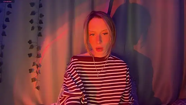 DellaCampbell online show from 04/03/26, 03:43