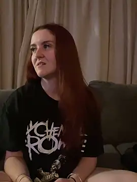 PoppySlut6999 online show from 02/09/26, 08:46