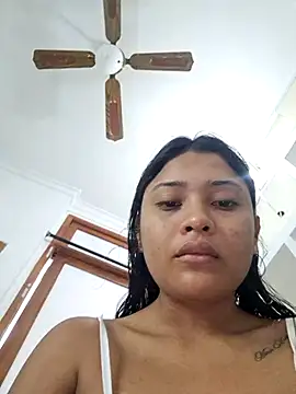 Snapshot of Layla_em chatting on 02/26/26, 12:26 Layla em online show from 02/26/26, 12:26