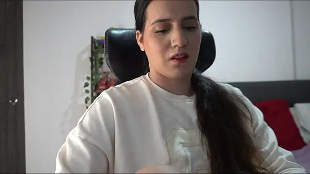 Snapshot of alexajhonsons chatting on 02/11/26, 11:10 alexajhonsons online show from 02/11/26, 11:10