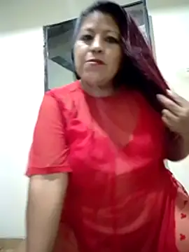 Snapshot of LaylaWinxxx chatting on 02/12/26, 03:45 LaylaWinxxx online show from 02/12/26, 03:45