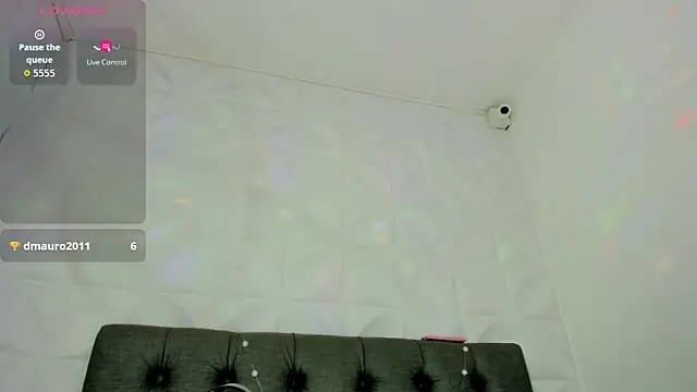 valeryn  rosse online show from 04/19/26, 06:24