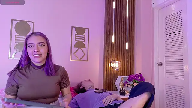 Snapshot of Hanna-Winchester chatting on 02/05/26, 03:44 Hanna-Winchester online show from 02/05/26, 03:44