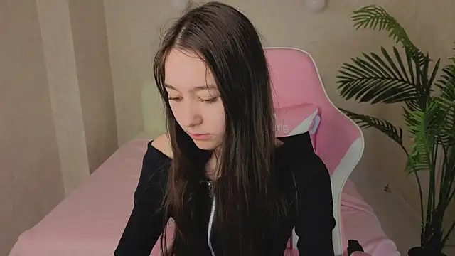 Nicole Brownie online show from 05/29/26, 01:03