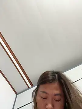 Puka2001 online show from 04/21/26, 05:50