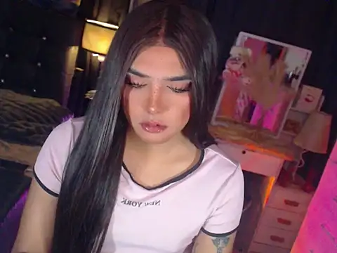 Snapshot of Katezorah chatting on 02/25/26, 06:50 Katezorah online show from 02/25/26, 06:50