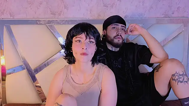 Snapshot of Benny_and_Mark chatting on 02/14/26, 04:31 Benny and Mark online show from 02/14/26, 04:31