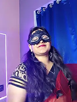 Snapshot of noty_girl2 chatting on 02/20/26, 01:55 noty girl2 online show from 02/20/26, 01:55