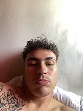 vanilla Kush online show from 04/17/26, 06:55