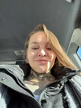 KishaMur online show from 02/17/26, 04:53