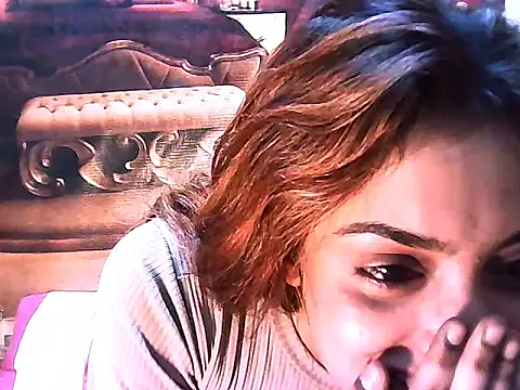 Snapshot of IndianPretty14u2Luv chatting on 02/09/26, 05:22 IndianPretty14u2Luv online show from 02/09/26, 05:22