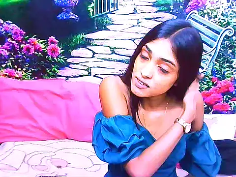 Snapshot of IndianPretty14u2Luv chatting on 05/01/26, 05:23 IndianPretty14u2Luv online show from 05/01/26, 05:23