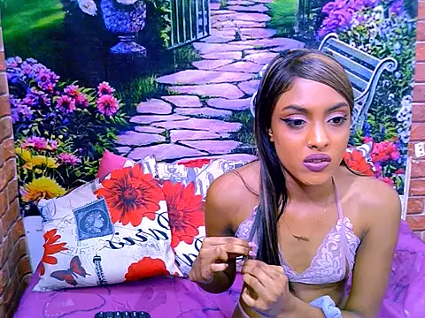 IndianPretty14u2Luv online show from 07/11/26, 08:06