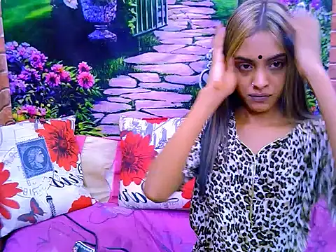 IndianPretty14u2Luv online show from 07/13/26, 06:11