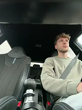 Snapshot of YoungSkinnyBoy20 chatting on 02/11/26, 03:06 YoungSkinnyBoy20 online show from 02/11/26, 03:06