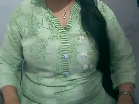 Cute Aliyaa online show from 03/11/26, 10:54