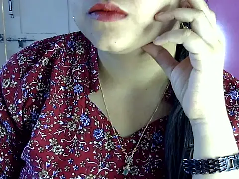 Cute Aliyaa online show from 07/01/26, 11:34