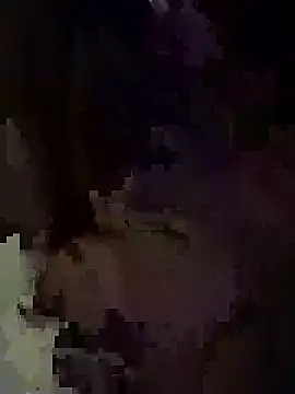 Snapshot of mariahh_lynn chatting on 04/08/26, 11:37 mariahh lynn online show from 04/08/26, 11:37