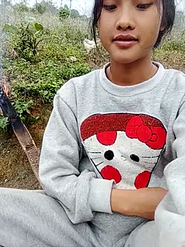 Hoa-tuylip online show from 02/03/26, 07:02