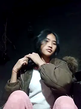 Hoa-tuylip online show from 02/05/26, 03:11