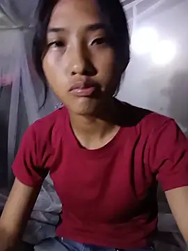 Snapshot of Hoa-tuylip chatting on 07/10/26, 12:19 Hoa-tuylip online show from 07/10/26, 12:19