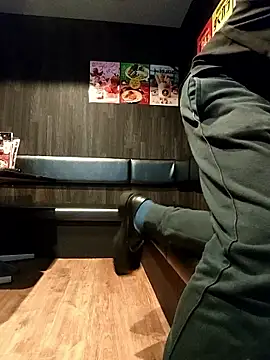 Snapshot of kaisei_ chatting on 05/08/26, 01:49 kaisei online show from 05/08/26, 01:49
