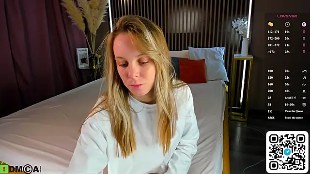 Tesssa Young online show from 03/04/26, 12:49