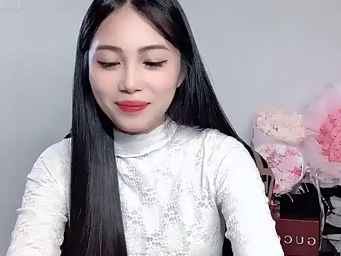 Thuy79 online show from 03/08/26, 04:11