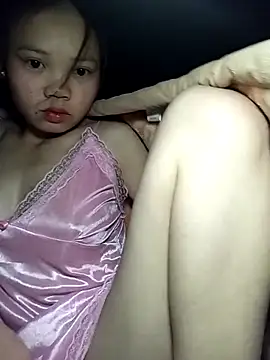 Snapshot of derylove_ chatting on 02/05/26, 05:06 derylove online show from 02/05/26, 05:06