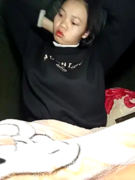 Snapshot of derylove_ chatting on 02/14/26, 06:48 derylove online show from 02/14/26, 06:48