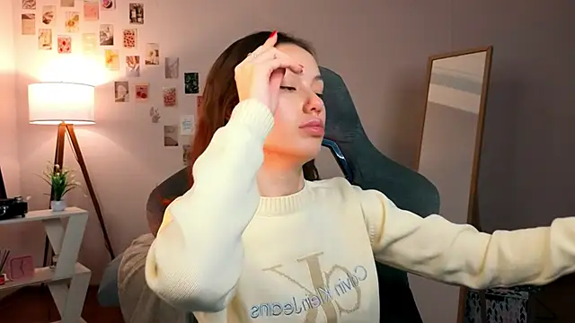 Snapshot of nexorine chatting on 02/11/26, 02:00 nexorine online show from 02/11/26, 02:00