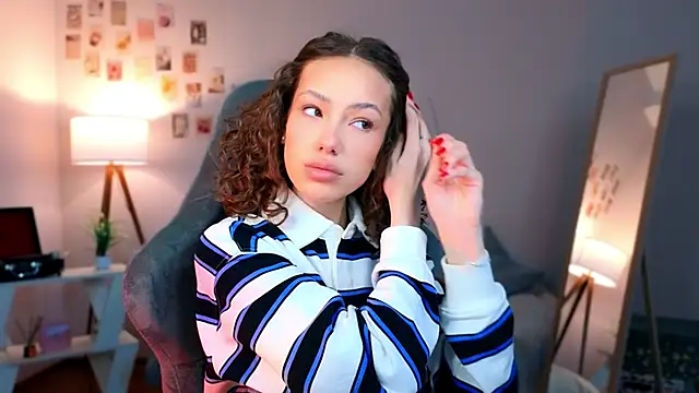 Snapshot of nexorine chatting on 02/23/26, 05:49 nexorine online show from 02/23/26, 05:49