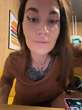 TattooGirlAlia online show from 11/22/25, 08:08