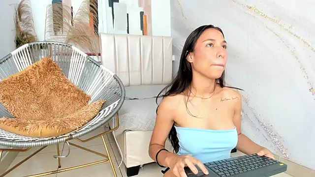 cristina aznar1 online show from 03/30/26, 07:15