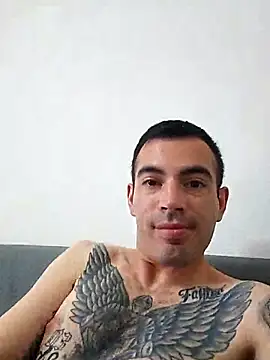 Snapshot of Mlo69 chatting on 03/01/26, 07:38 Mlo69 online show from 03/01/26, 07:38