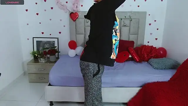 Snapshot of Caius_fox chatting on 02/23/26, 11:29 Caius fox online show from 02/23/26, 11:29