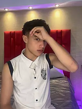 Dominik Souza online show from 03/12/26, 03:56