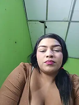 Snapshot of angela_sex_x chatting on 05/17/26, 06:11 angela sex x online show from 05/17/26, 06:11