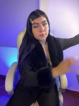 Snapshot of Angelica_pink18 chatting on 02/21/26, 02:34 Angelica pink18 online show from 02/21/26, 02:34