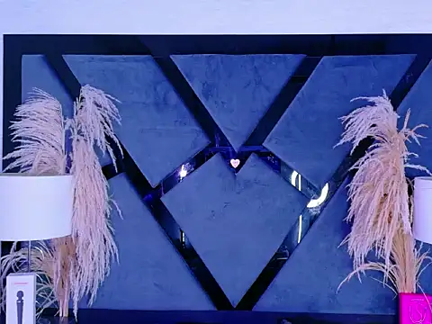 KylieWhitee online show from 02/20/26, 12:05