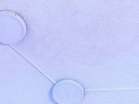 KylieWhitee online show from 03/21/26, 08:19