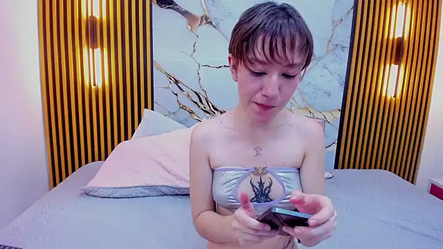 Snapshot of noha_ns chatting on 01/31/26, 10:41 noha ns online show from 01/31/26, 10:41