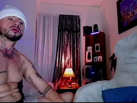 Snapshot of tiancam chatting on 02/06/26, 05:56 tiancam online show from 02/06/26, 05:56