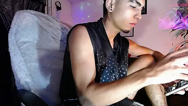 tiancam online show from 04/18/26, 02:26